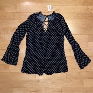 Black/ white pattern long sleeve romper